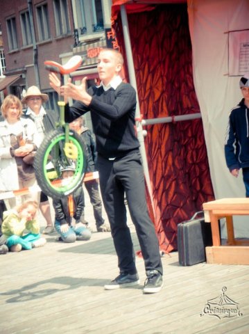 phoca_thumb_l_namur_mai02