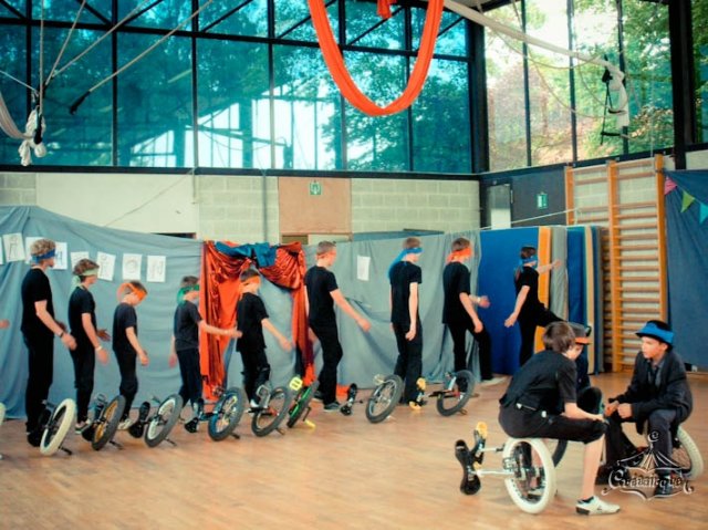 phoca_thumb_l_spectacle2010_29